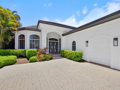 6778 Oakmont Way, West Palm Beach, FL 33412