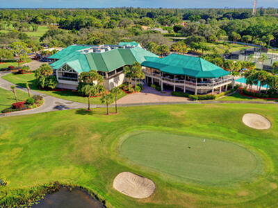 6778 Oakmont Way, West Palm Beach, FL 33412