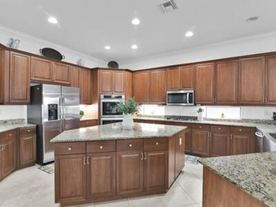 10703 Versailles Boulevard, Wellington, FL 33449