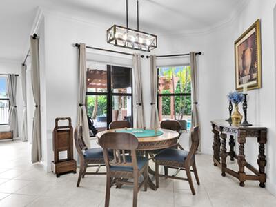 10703 Versailles Boulevard, Wellington, FL 33449