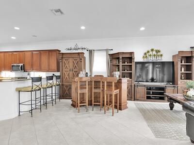 10703 Versailles Boulevard, Wellington, FL 33449