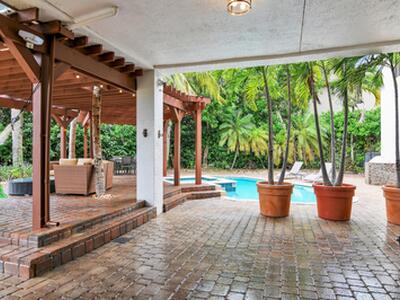 10703 Versailles Boulevard, Wellington, FL 33449