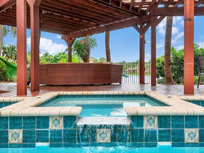 10703 Versailles Boulevard, Wellington, FL 33449