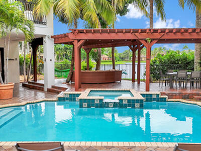 10703 Versailles Boulevard, Wellington, FL 33449