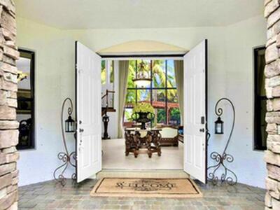 10703 Versailles Boulevard, Wellington, FL 33449