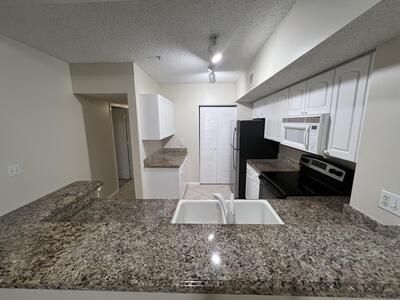 284 Village Boulevard, Tequesta, FL 33469