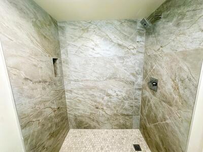 19 Colonial Club Drive, Boynton Beach, FL 33435