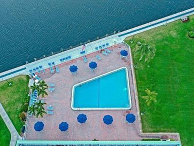 19 Colonial Club Drive, Boynton Beach, FL 33435