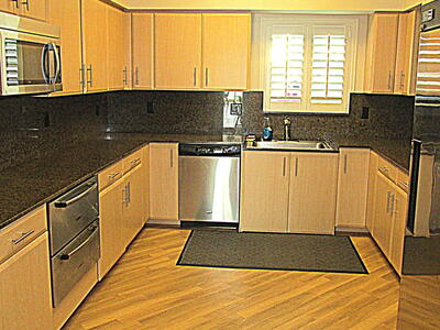 19 Colonial Club Drive, Boynton Beach, FL 33435