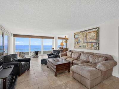5550 N Ocean Drive, Singer Island, FL 33404
