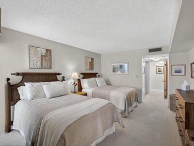 5550 N Ocean Drive, Singer Island, FL 33404