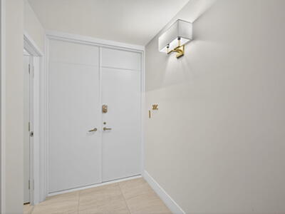 5550 N Ocean Drive, Singer Island, FL 33404