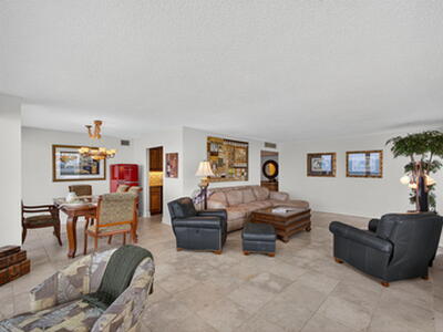 5550 N Ocean Drive, Singer Island, FL 33404