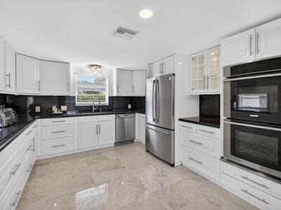 4442 Sea Grape Drive S, Lauderdale By The Sea, FL 33308