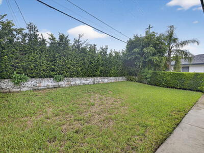 4442 Sea Grape Drive S, Lauderdale By The Sea, FL 33308