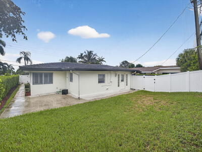 4442 Sea Grape Drive S, Lauderdale By The Sea, FL 33308