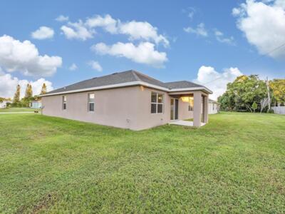 2538 SE Rock Springs Drive, Port Saint Lucie, FL 34952
