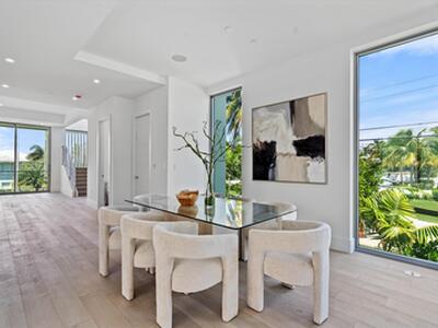 1070 Del Harbour Drive, Delray Beach, FL 33483