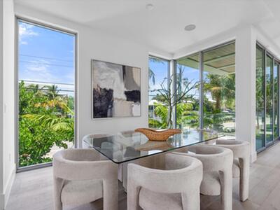 1070 Del Harbour Drive, Delray Beach, FL 33483