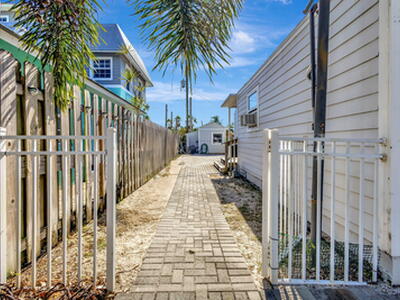 736 Rockland Drive, House, West Palm Beach, FL 33405