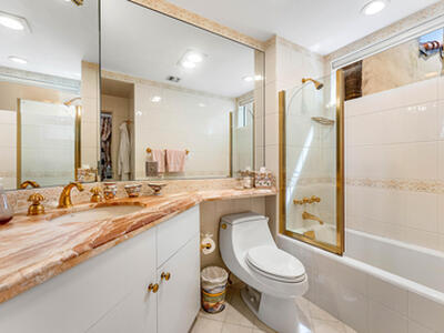 13 Sloans Curve Drive, Palm Beach, FL 33480