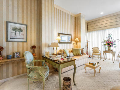 13 Sloans Curve Drive, Palm Beach, FL 33480