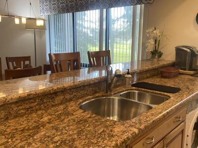 428 Brackenwood Lane S, Palm Beach Gardens, FL 33418