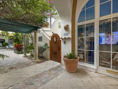 250 Worth 4 Avenue, Palm Beach, FL 33480