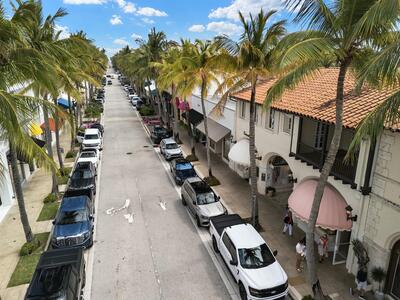 250 Worth 4 Avenue, Palm Beach, FL 33480