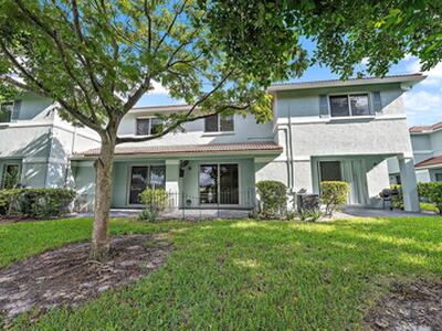 1925 Alamanda Way, Riviera Beach, FL 33404