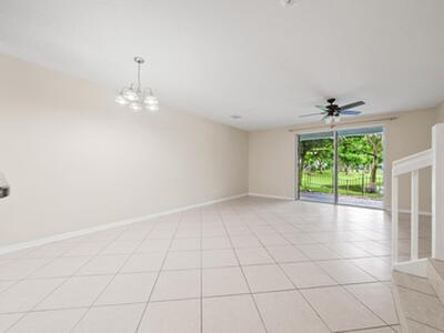 1925 Alamanda Way, Riviera Beach, FL 33404