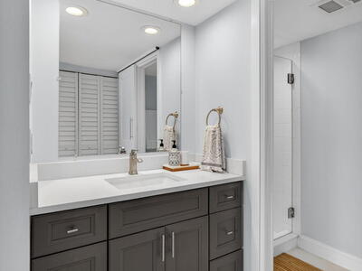 100 Paradise Harbour Boulevard, North Palm Beach, FL 33408