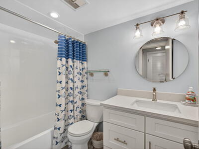 100 Paradise Harbour Boulevard, North Palm Beach, FL 33408