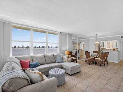 100 Paradise Harbour Boulevard, North Palm Beach, FL 33408