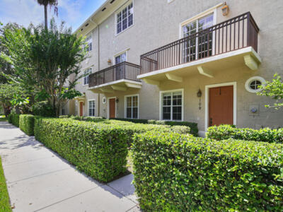 109 Osceola Lane, Jupiter, FL 33458