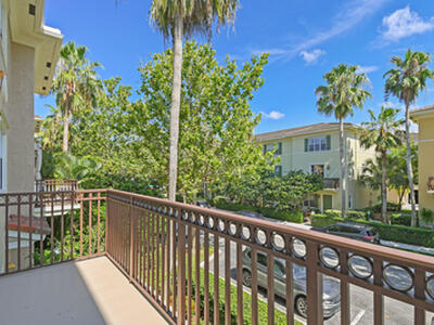 109 Osceola Lane, Jupiter, FL 33458