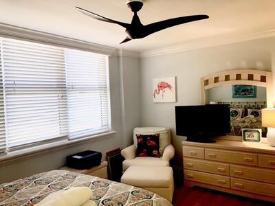 5440 N Ocean Drive, Singer Island, FL 33404