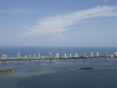 5440 N Ocean Drive, Singer Island, FL 33404