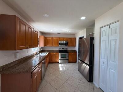 1988 SW Marblehead Way, Port Saint Lucie, FL 34953