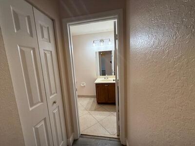 1988 SW Marblehead Way, Port Saint Lucie, FL 34953