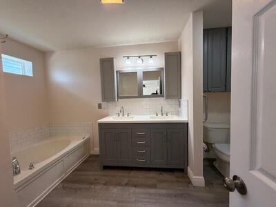 1988 SW Marblehead Way, Port Saint Lucie, FL 34953