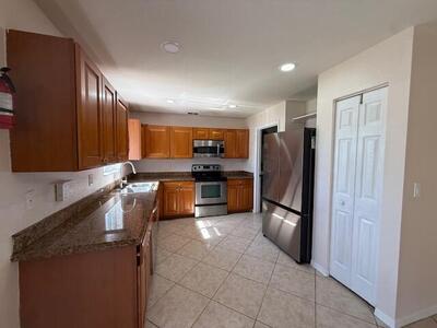 1988 SW Marblehead Way, Port Saint Lucie, FL 34953