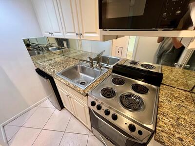 2600 N Flagler Drive, West Palm Beach, FL 33407