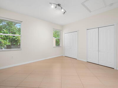 499 SW Laconic Avenue, Port Saint Lucie, FL 34953