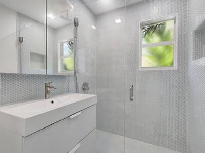 220 S L Street, Lake Worth Beach, FL 33460