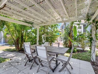 220 S L Street, Lake Worth Beach, FL 33460