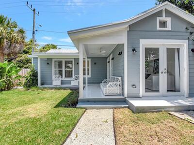 220 S L Street, Lake Worth Beach, FL 33460