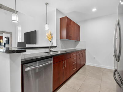 300 S Australian Avenue, West Palm Beach, FL 33401