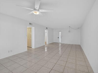 800 E Camino Real, Boca Raton, FL 33432