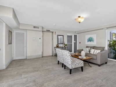 800 E Camino Real, Boca Raton, FL 33432